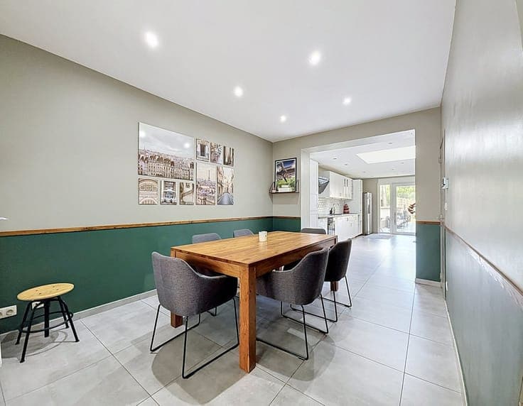 Maison complètement renovée avec jardin