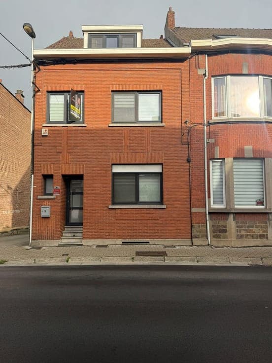 House in Tubize