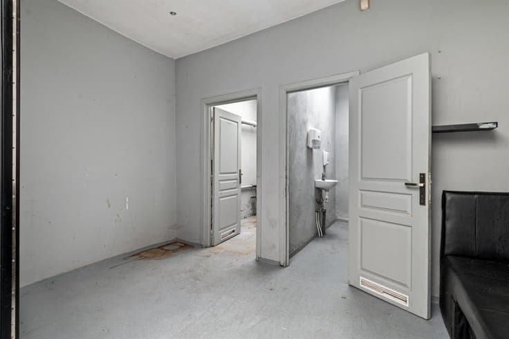Retail Space with Apartment