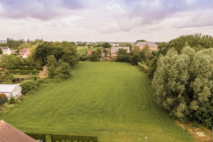 Exclusief villaperceel in een rustige woonomgeving