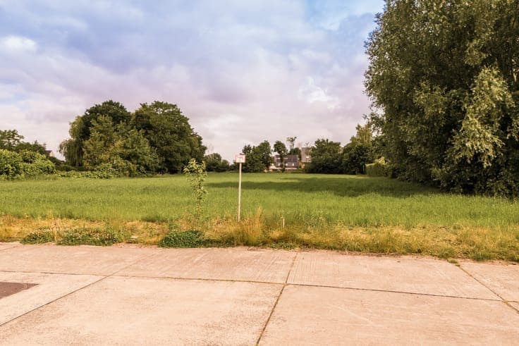 Exclusief villaperceel in een rustige woonomgeving