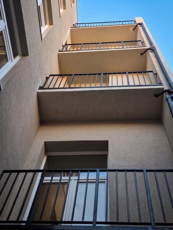 INVESTMENT PROPERTY – 4 RECOGNIZED UNITS TO RENOVATE