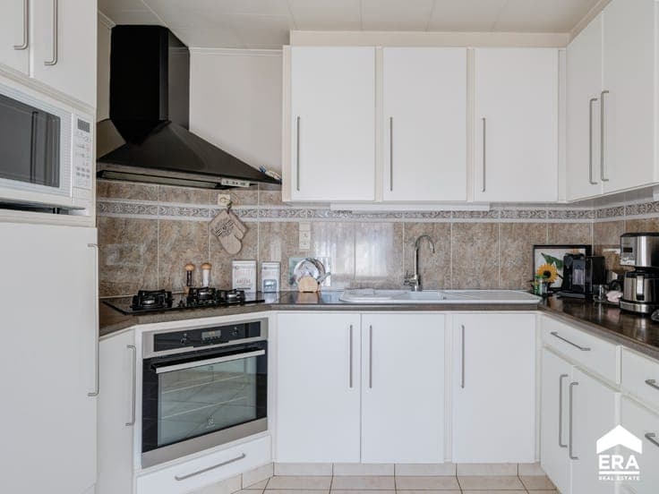 Semi-detached home with garden in Genk
