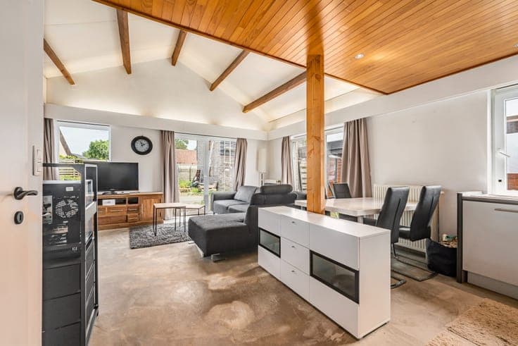 Move-in ready detached house in quiet Temse