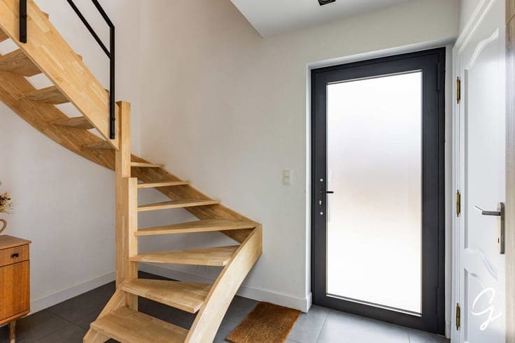 Renovated 4-bedroom home in a prime location
