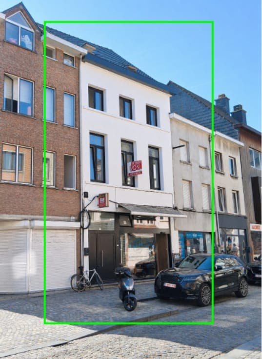 Karaktervolle woning met 4 slaapkamers en 2 badkamers