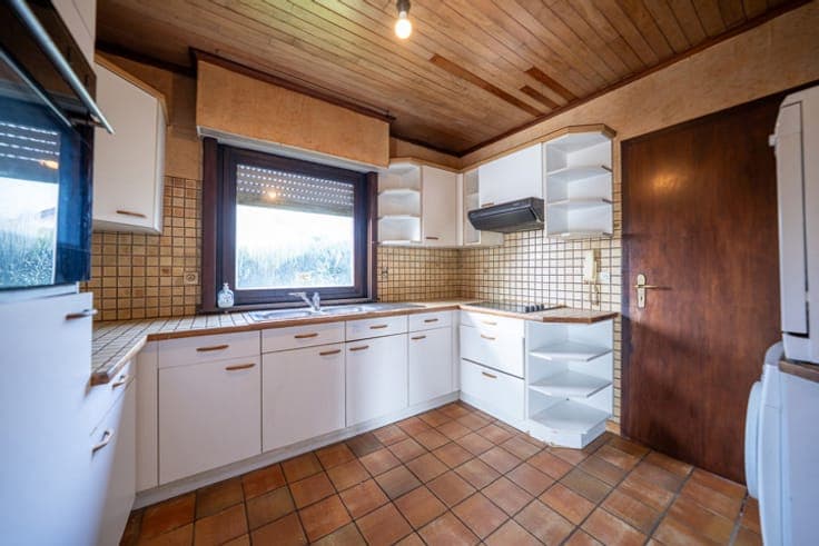 Detached house to renovate in Saint-Pierre