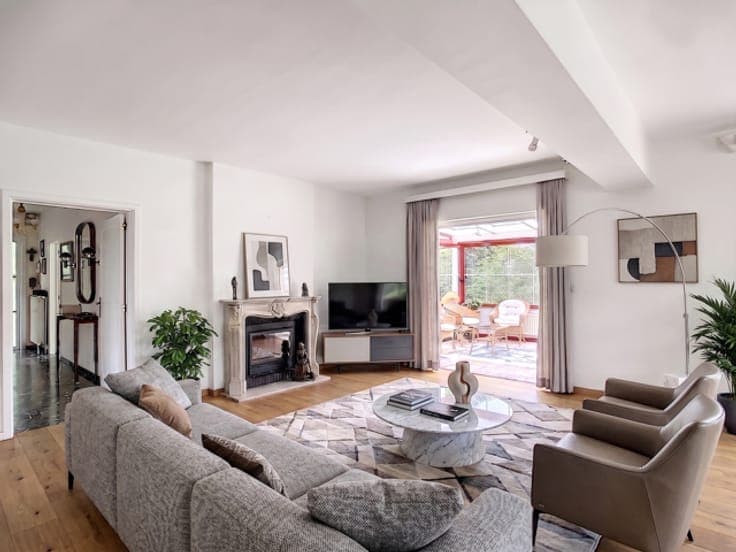 Stunning 7-bedroom villa - St John's neighborhood