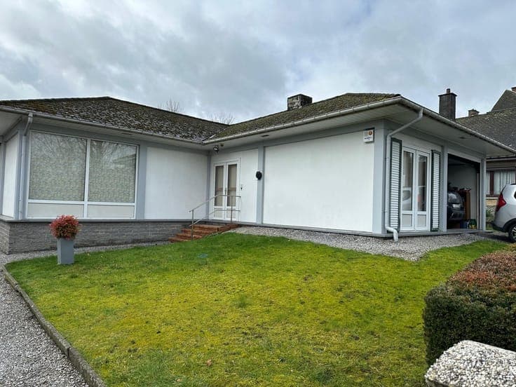 House in Montigny-le-Tilleul