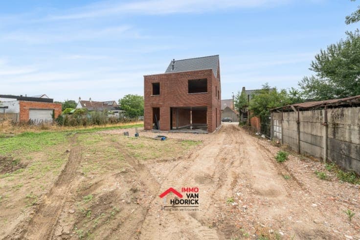 Nieuwbouw op 1006m² grond - wind en waterdicht - 5 slkmrs...