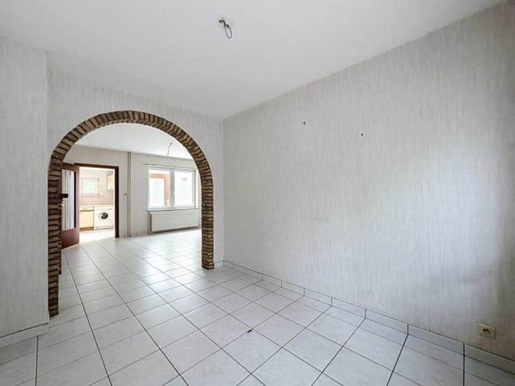 MAISON DE 3 CHAMBRES AVEC JARDIN
