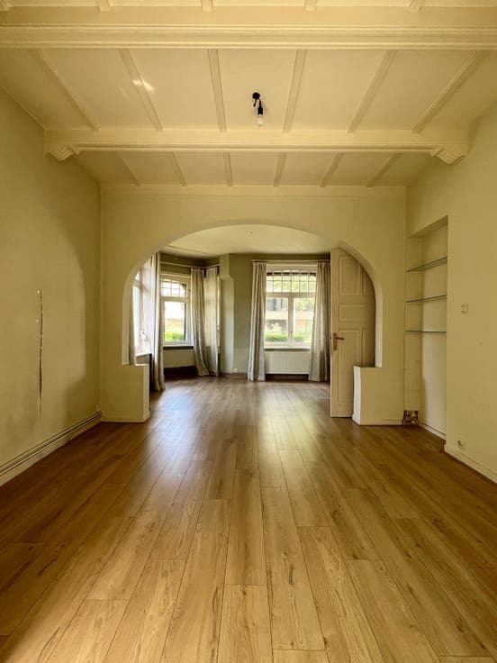 KARAKTERVOLLE WONING OP TOPLOCATIE