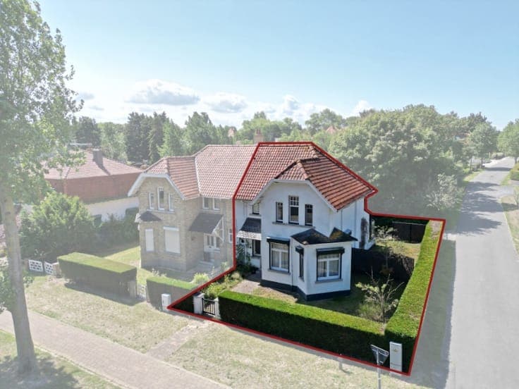 KARAKTERVOLLE WONING OP TOPLOCATIE