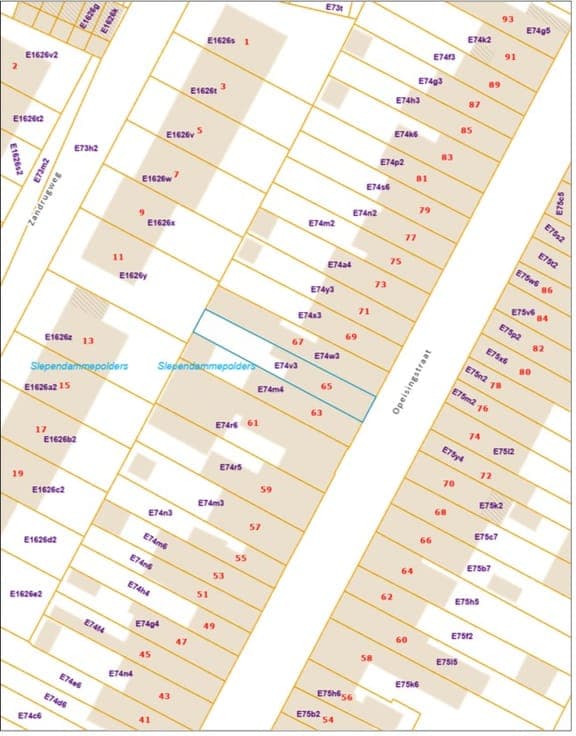 Te renoveren woning met westgerichte tuin nabij centrum E...