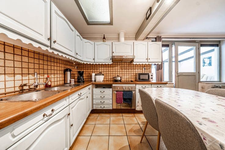 Investment property in Ellignies-Sainte-Anne