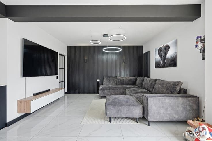 Ready-to-move-in, energy-efficient home (EPC B) with garage