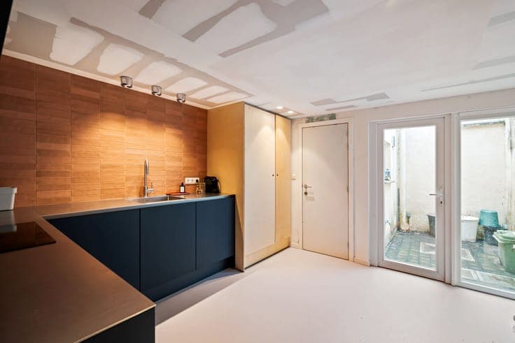 Cozy city home with 4 bedrooms and sun terrace.
