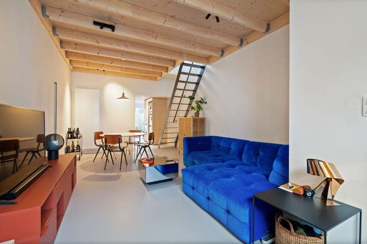 Cozy city home with 4 bedrooms and sun terrace.