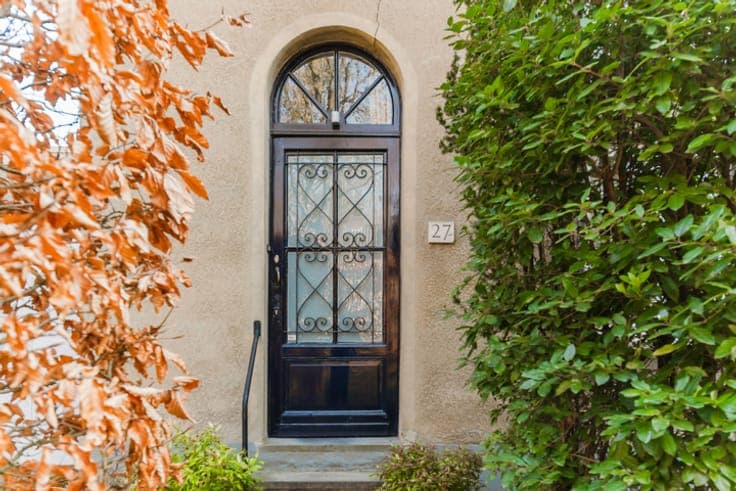 French-style townhouse with an eco-friendly ‘secret garden’