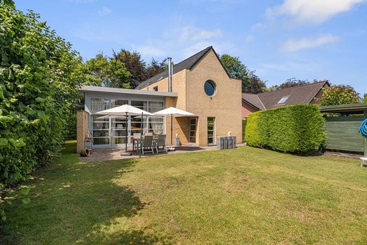 Architecturale villa op toplocatie in Destelbergen