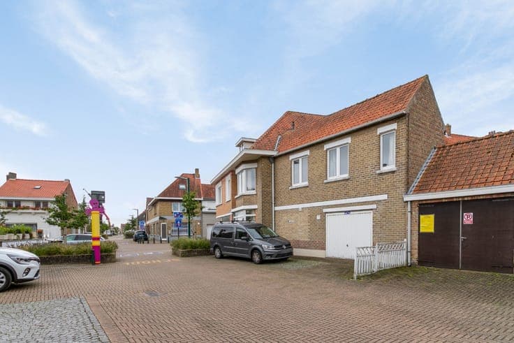 Multifunctionele woning te koop in De Panne