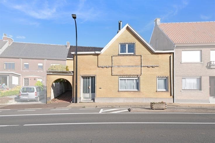Unique architectural gem with chapel!
