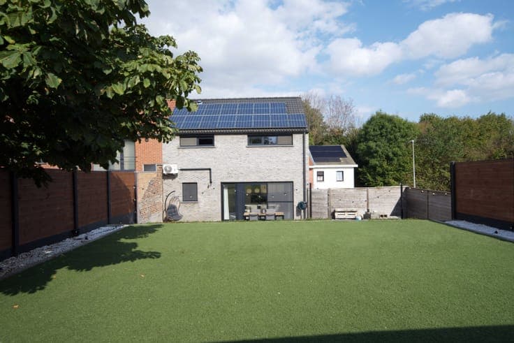 Bright house with 3 bedrooms for sale in Tongeren