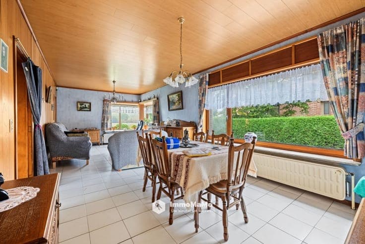 HUIS TE KOOP MET 4 SLAAPKAMERS IN LOCHRISTI (WACHTEBEKE)