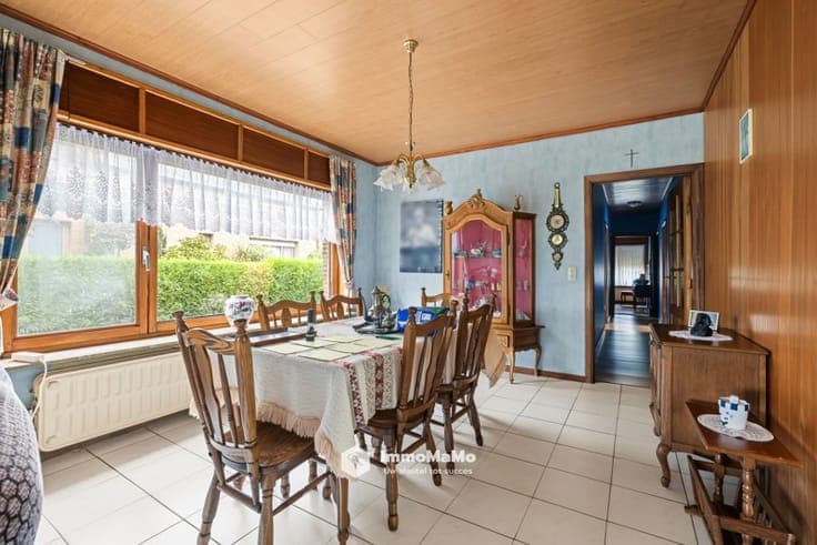 HUIS TE KOOP MET 4 SLAAPKAMERS IN LOCHRISTI (WACHTEBEKE)
