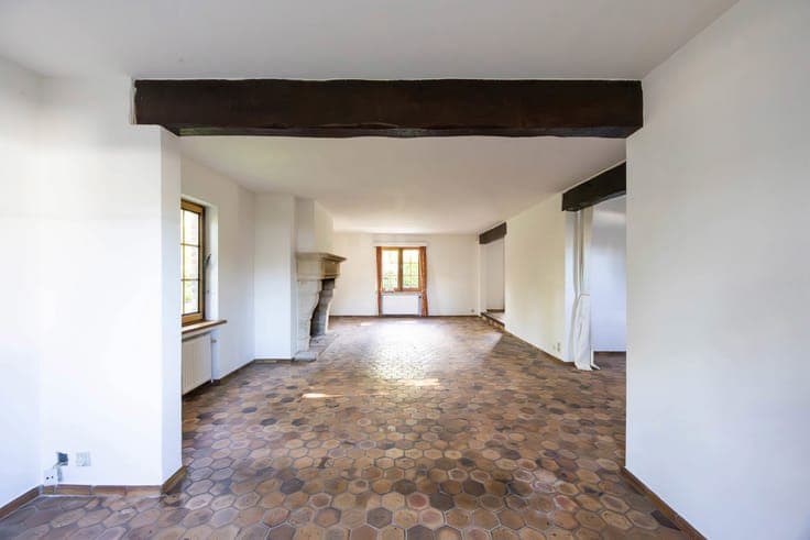 Bierges – Angoussart neighbourhood – Charming family home