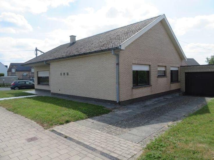 House in Denderleeuw