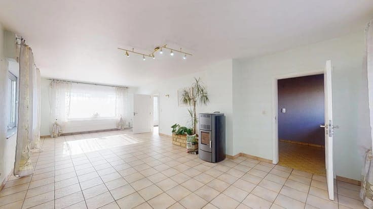 Sale - House Sélange - 419,000 €
