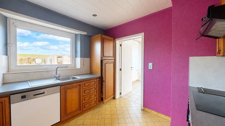 Sale - House Sélange - 419,000 €