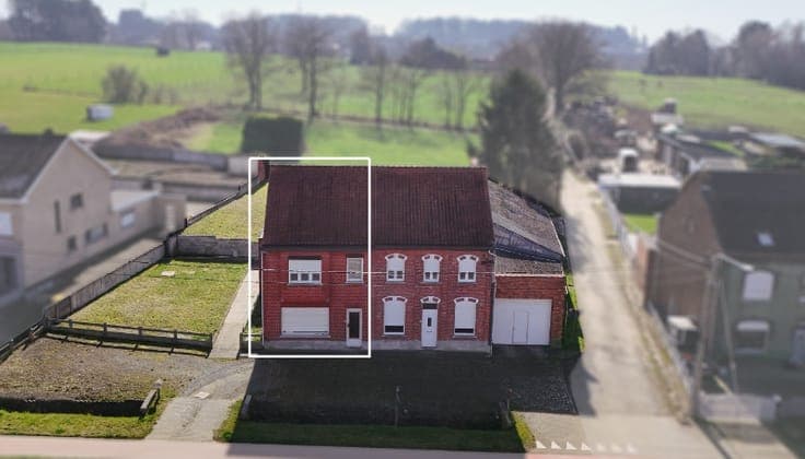 Ruime half-open bebouwing 3 slaapkamers, zuidertuin op e...