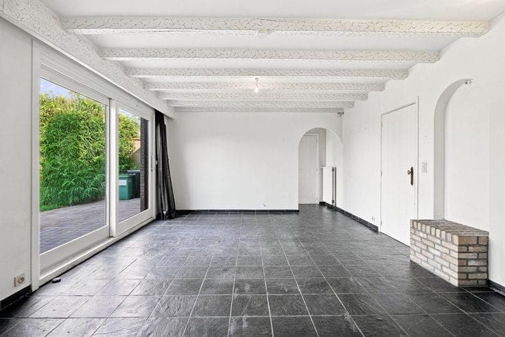 Spacious family home in Westvleterendorp | FOR SALE