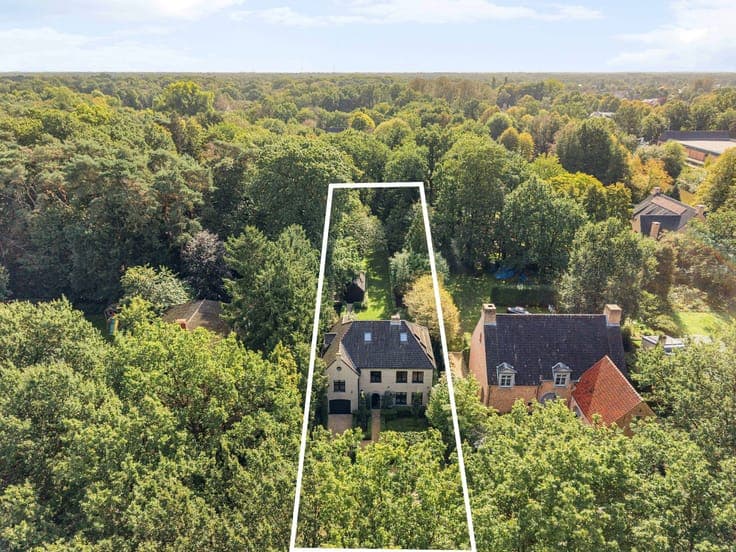 Charming renovated villa in a green area in Westmalle on a