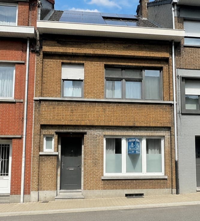 Spacious 4-bedroom family home on 2a 28ca (EPC: C)