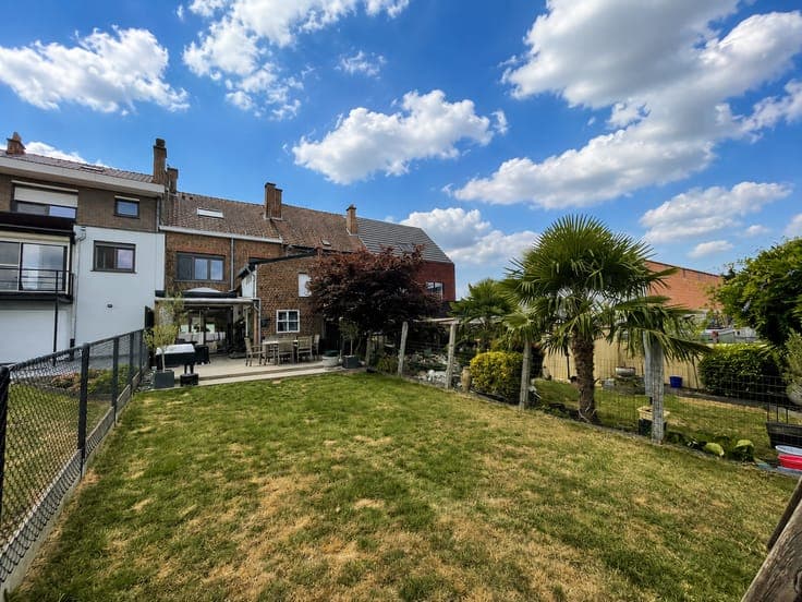 Spacious 4-bedroom family home on 2a 28ca (EPC: C)