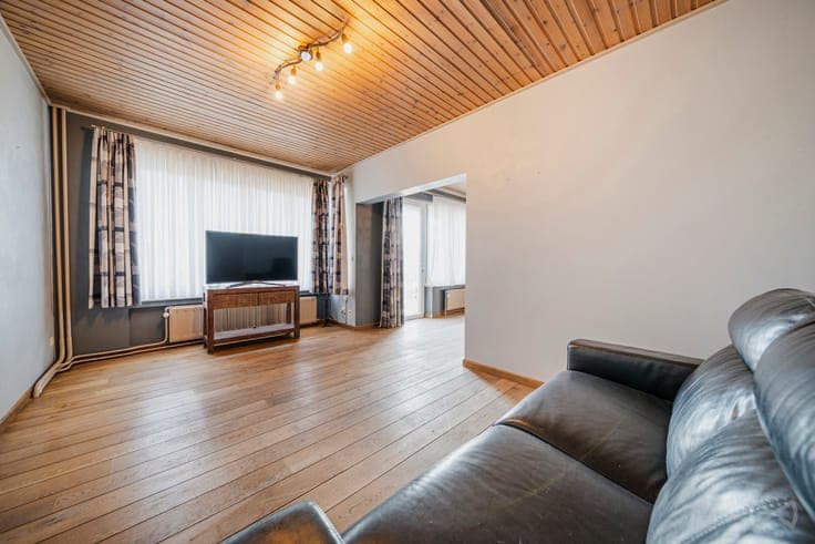 House in Engis