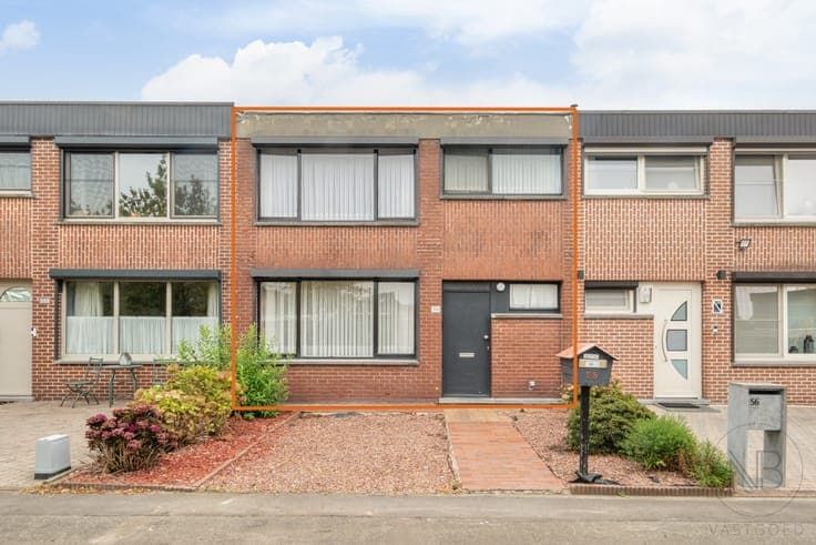 Praktische woning met uitbreidingsmogelijkheden in rustig...