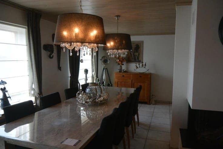 Ruime moderne open bebouwing, 3 slpkrs, 2 bdkrs, zuidgeri...