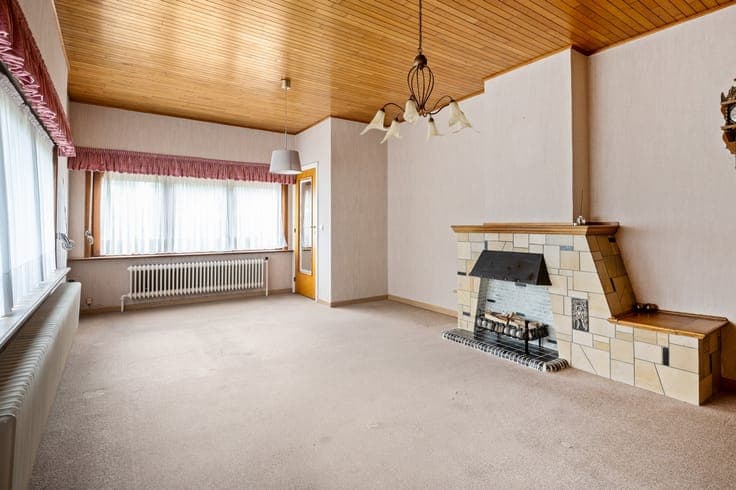 Vrijstaande laagbouwwoning met tal van mogelijkheden in O...