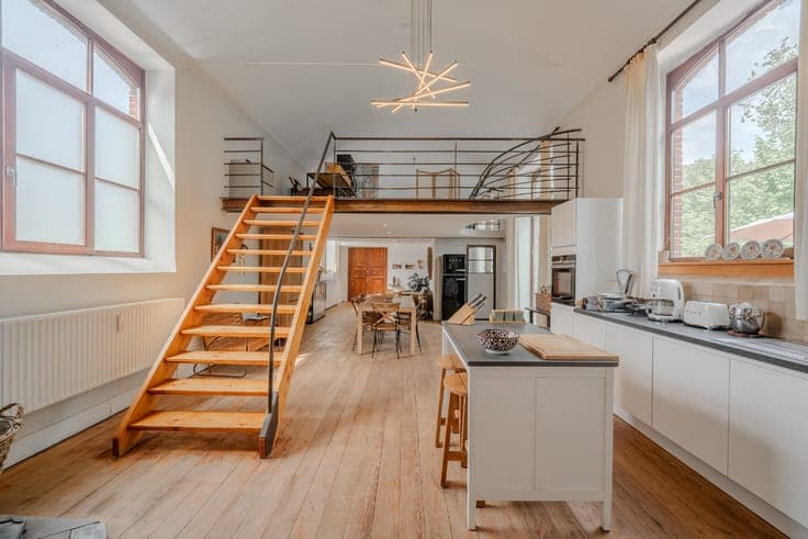 An exceptional property with 5 bedrooms, with the potential