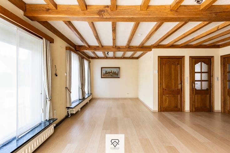 Energiezuinige bungalow met ruime garagevoorzieningen in ...