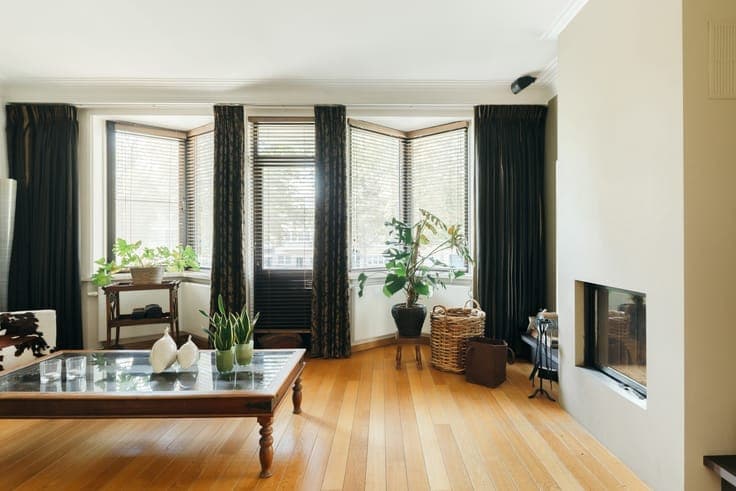Exceptionally spacious house with garden and garage