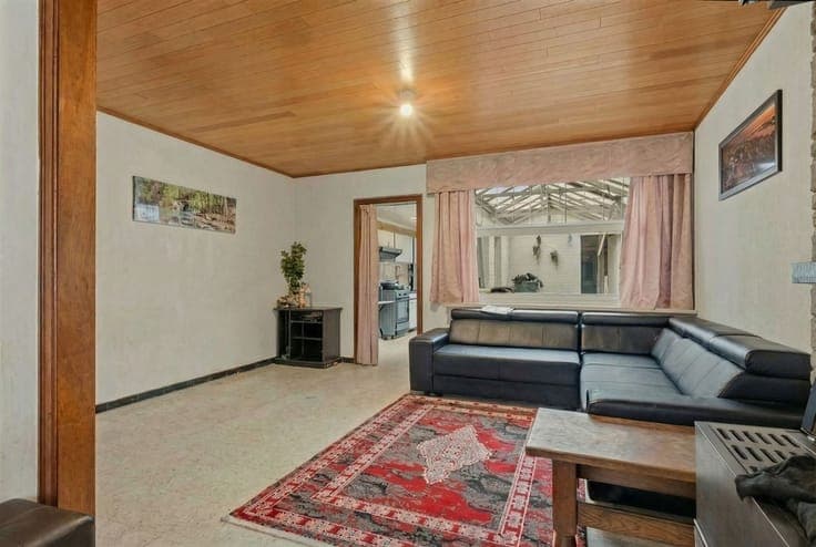 Spacious Building plot of 170m² in Izege