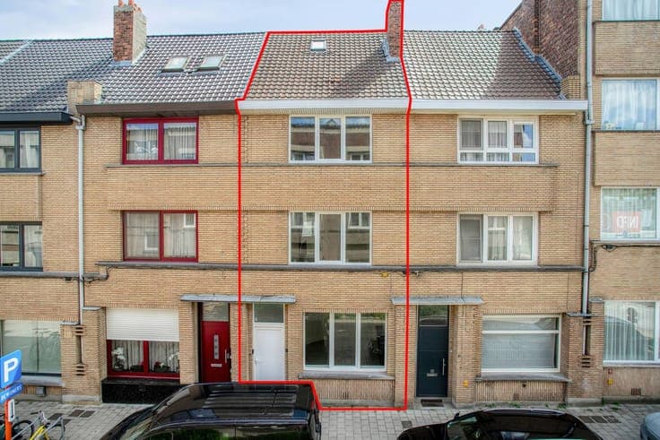 Renovation project for sale near Ghent-Sint-Pieters station