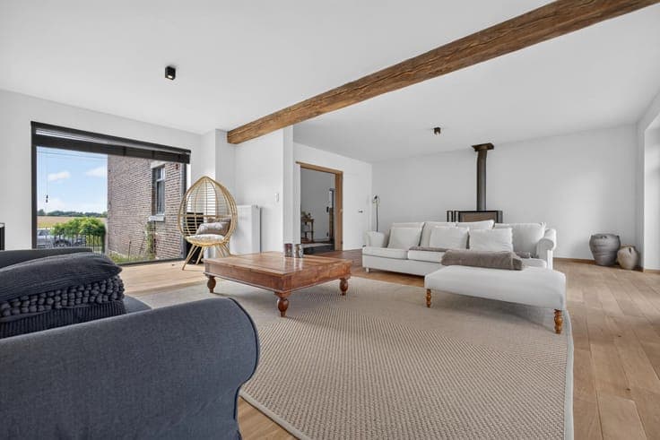 Charming Renovated House with Modern Comforts in Hannut