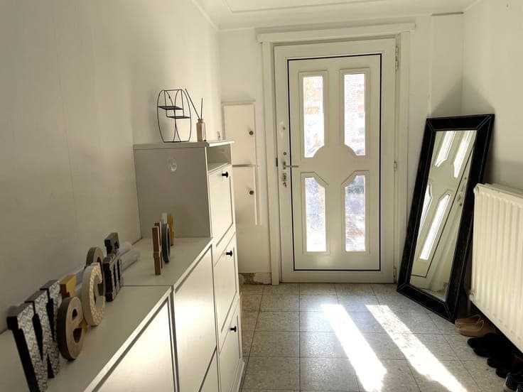 Bel-étage house with spacious garden in a prime location