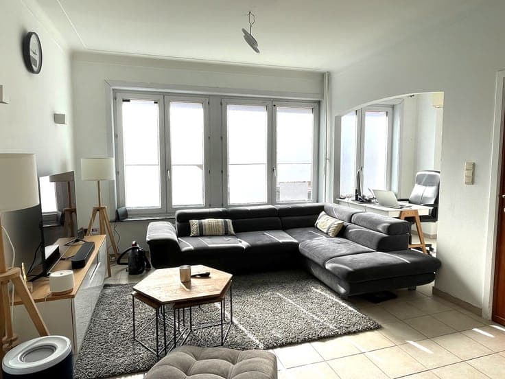 Bel-étage house with spacious garden in a prime location